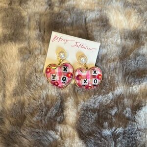 Betsey Johnson Pink and Gold Tic-Tac-Toe Heart Earrings